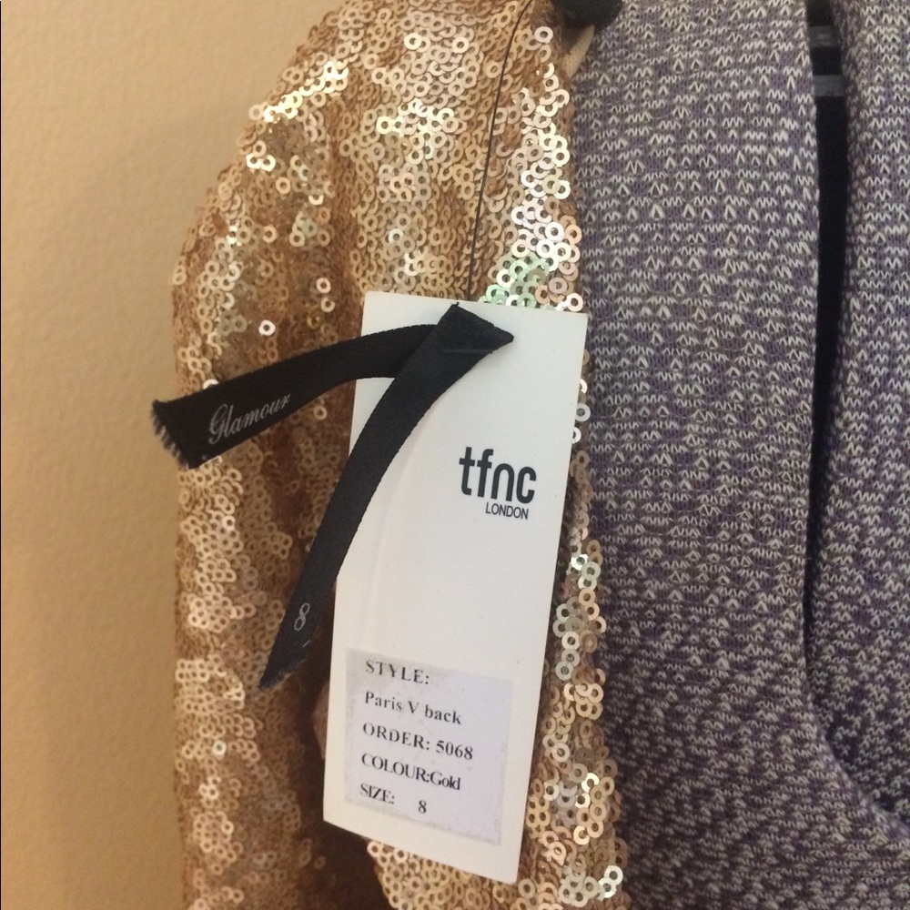 TFNC London, Gold SEQUIN mini dress Size 6/8 - Picture 6 of 10